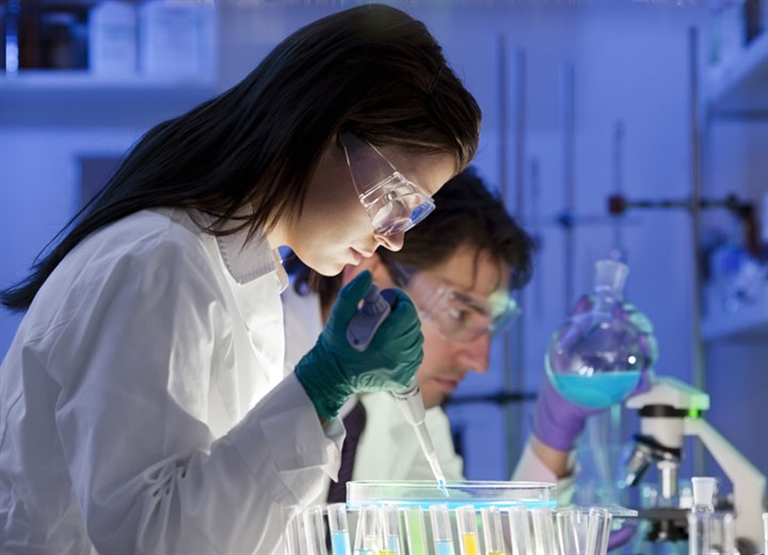 Reinräume und Laboratorien