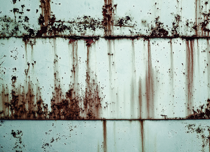 Protège contre la rouille et la corrosion 